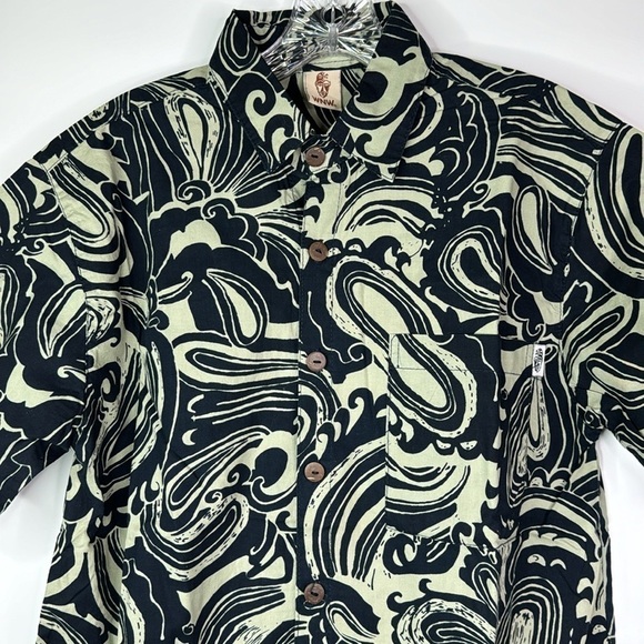 Wayan Natural Wears Tropical Button Down Navy Blue Shirt Large - Picture 2 of 10